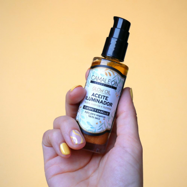 Brightening body oil