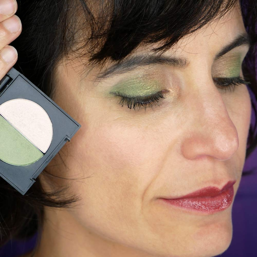 Green and beige eyeshadow