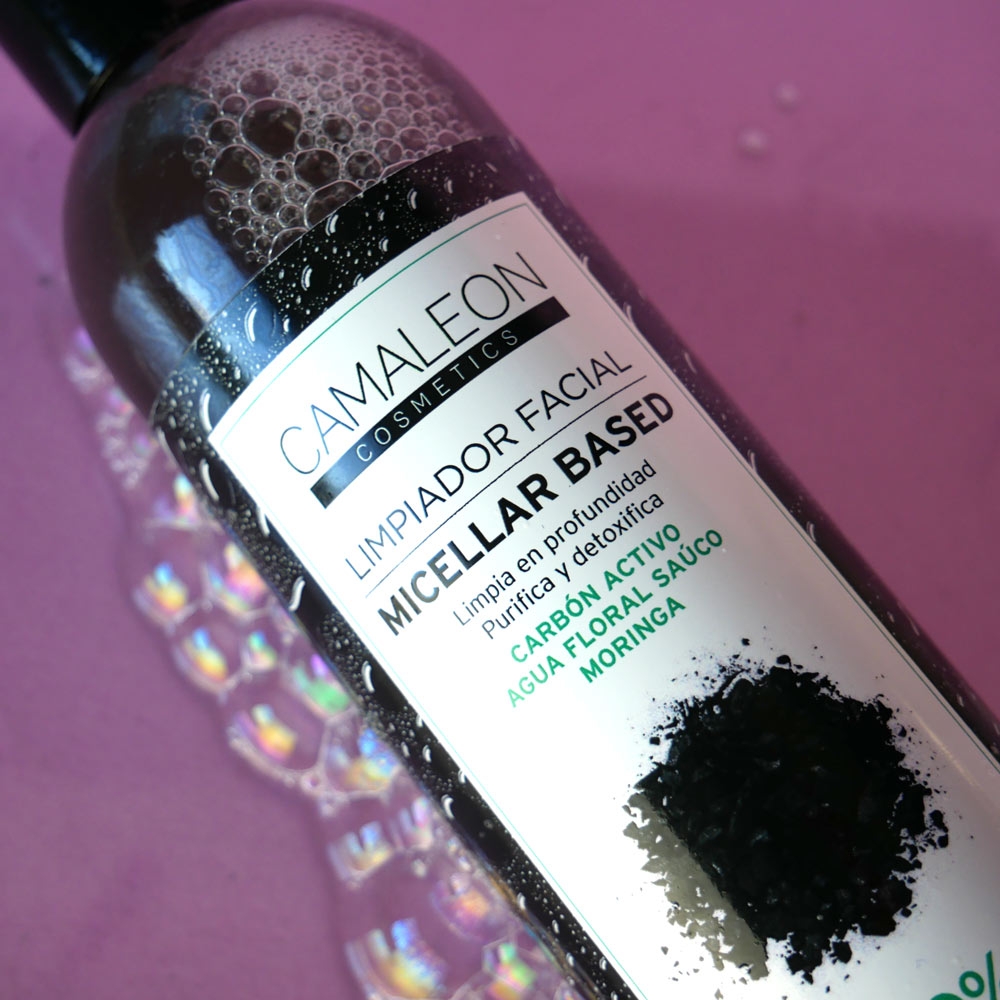 Micellar cleansing water