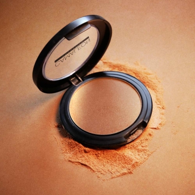 Bronzing powder