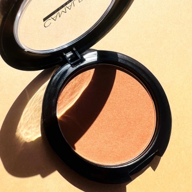 Bronzing powder