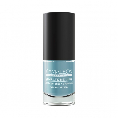 Long-lasting blue grey nail polish